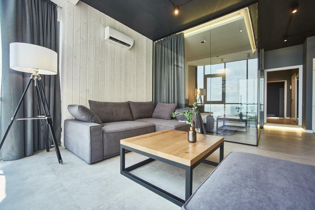Gagarin Plaza Luxury Sea View Apartments Odessa Buitenkant foto