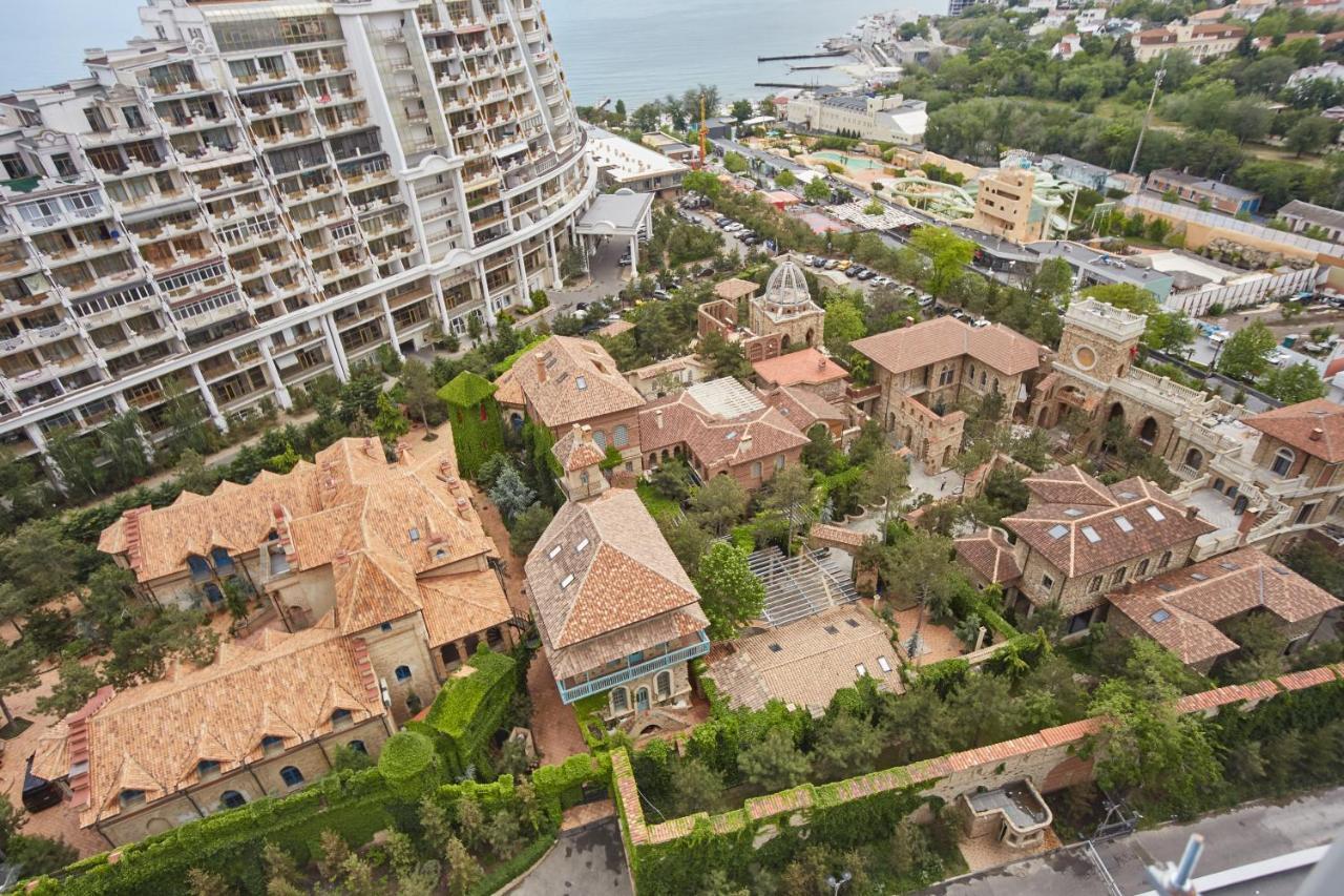 Gagarin Plaza Luxury Sea View Apartments Odessa Buitenkant foto